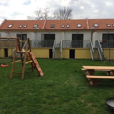 Apartmany Hlohovec Exterior photo